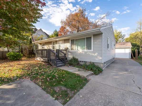 1325 W Linn St, Marshalltown, IA 50158
