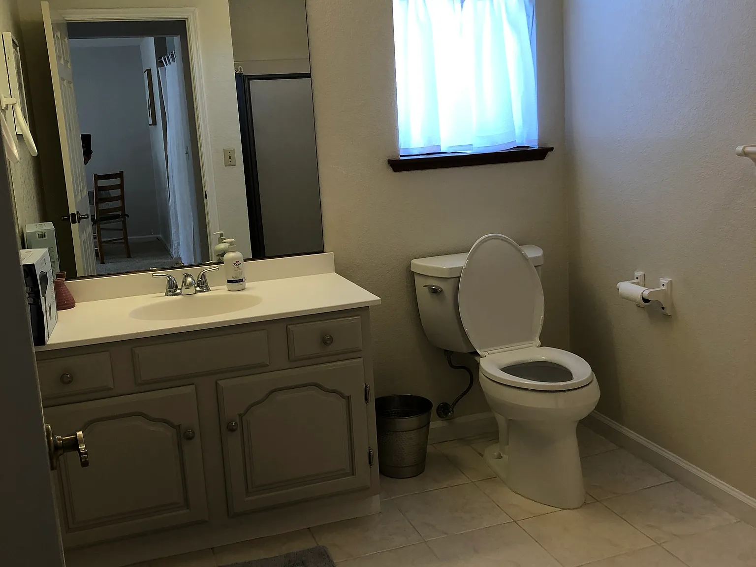 1 bed, 700 sqft, $1,600 — Photo 2