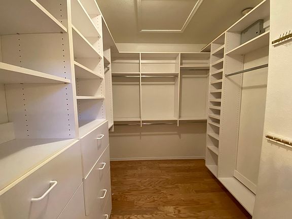 4th image of 9109 Prospectors Cove Dr