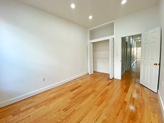 Rented by Daniel Gale Sotheby's International Realty | media 15