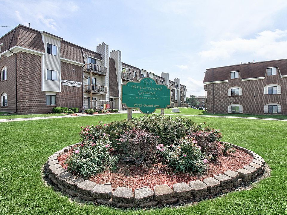Briarwood Grand Apartments 2132 Grand Ave West Des Moines IA Zillow