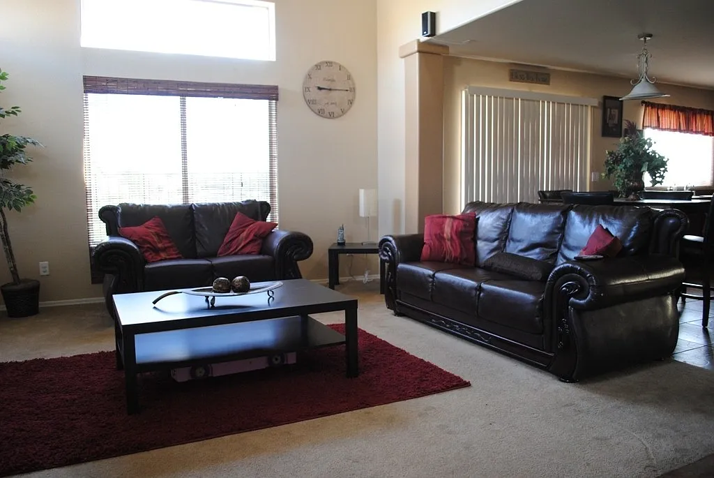Charming 4 Bed 3 Bath Laveen Home !! — Photo 3