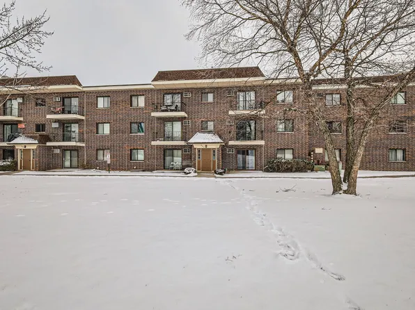 962 N Rohlwing Rd APT 101B, Addison, IL 60101
