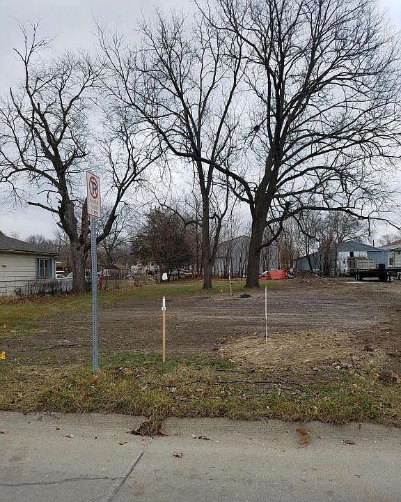 2nd image of 1617 2nd St