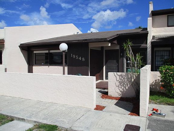 3rd image of 19548 NW 55 Circle Pl