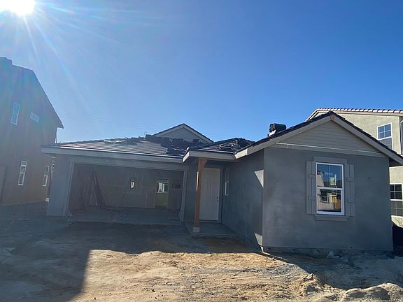 5th image of 732 Sacramento Way