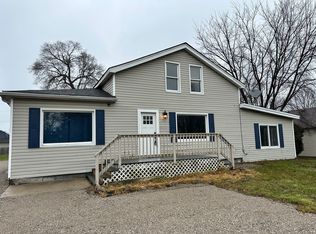 1610 Clinton Ave #2, Saint Clair, MI