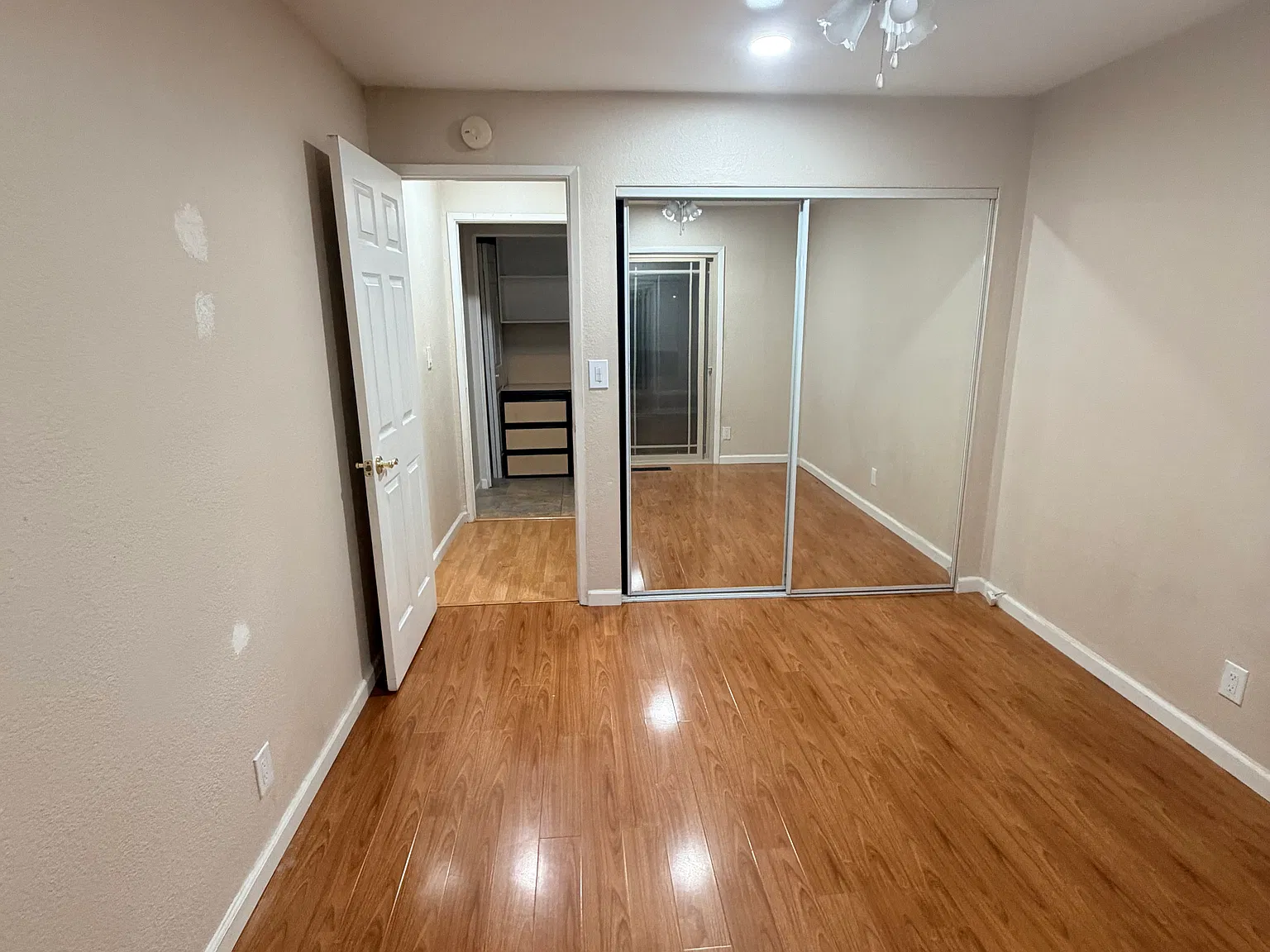 Cloverleaf Cir, Brentwood — Photo 2