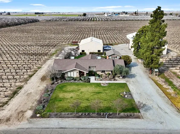 10166 W Olive Ave, Fresno, CA 93723