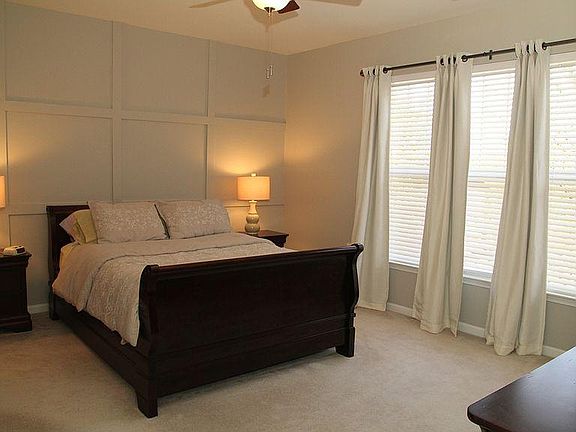 4th image of 14010 Castle Abbey Ln