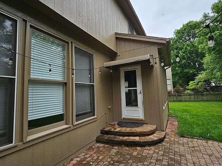 14117 Parkhill Ln — Photo 42