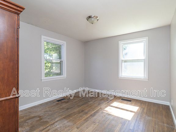 5th image of 1930 Earl Ave #1