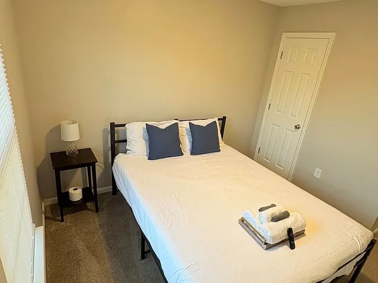 1000 Smugglers Ct — Photo 13