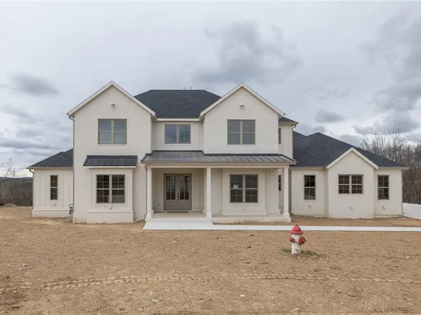 1148 Noah St, Fayetteville, AR 72703