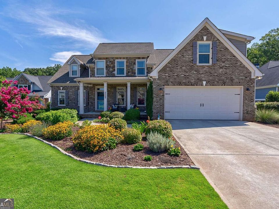 1st image of 2548 E Princeton Dr