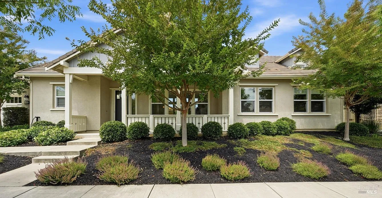 972 Serendipity Way - Photo 2