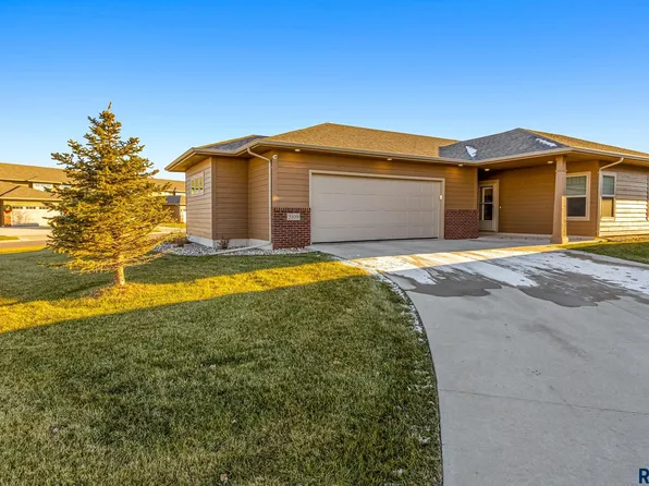 5109 E 61st St, Sioux Falls, SD 57108