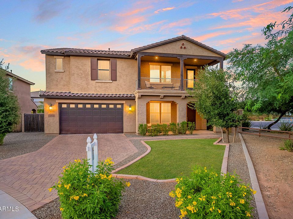 1st image of 3954 E Crescent Pl
