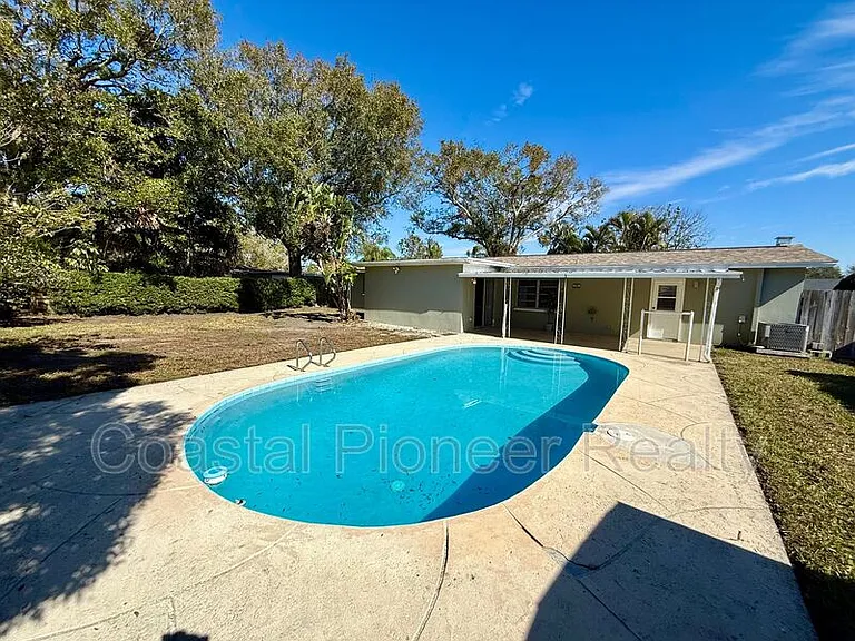 3944 E Eden Roc Cir — Photo 24