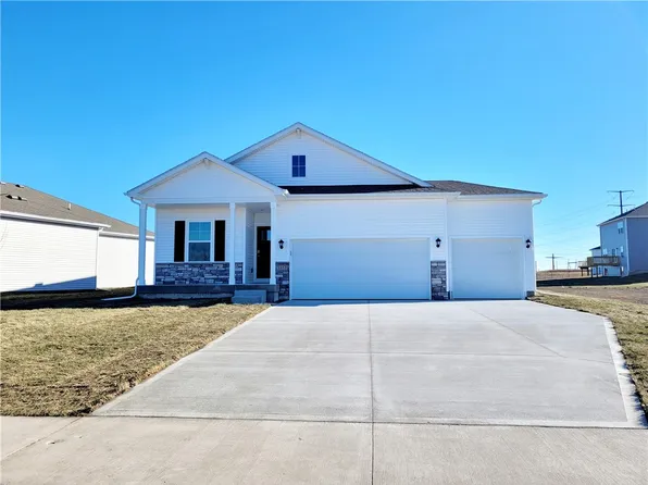 5551 145th St, Grimes, IA 50111