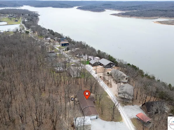 556 SE 1291p Private Rd, Clinton, MO 64735