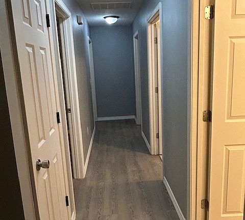 Hallway to bedrooms