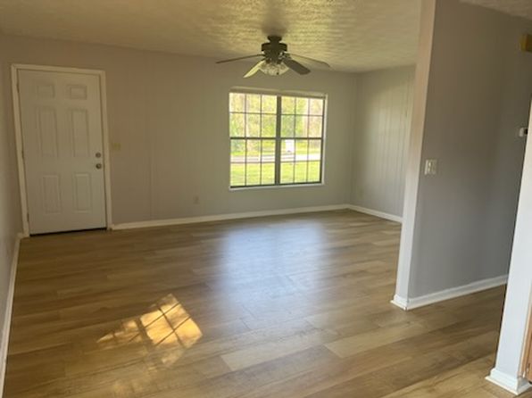 12140 Magnolia St #12140