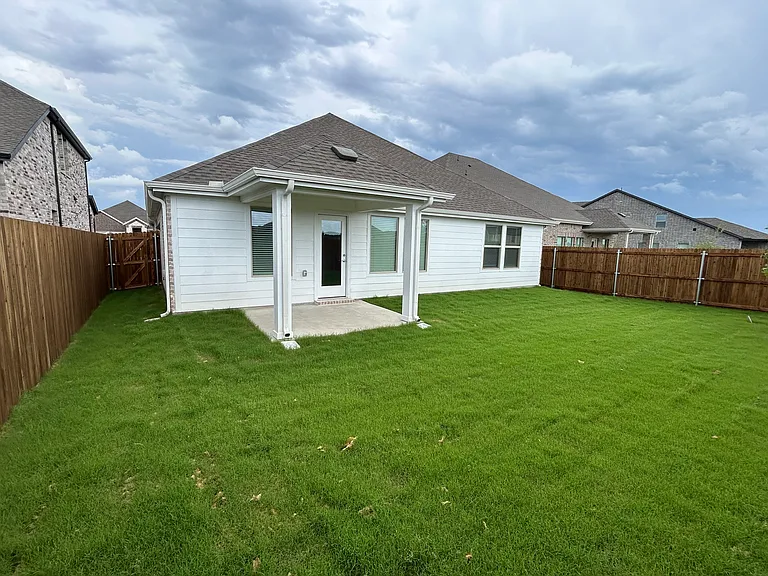 5910 Broadacre Dr — Photo 31