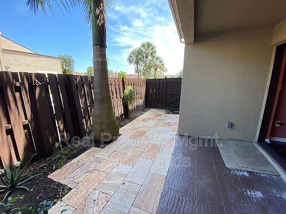 4th image of 850 Village Lake Ter N APT 101