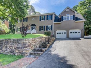 116 Par Dr, Salem, VA 24153