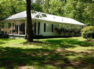 624 Love Bridge Rd, Calhoun, GA 30701