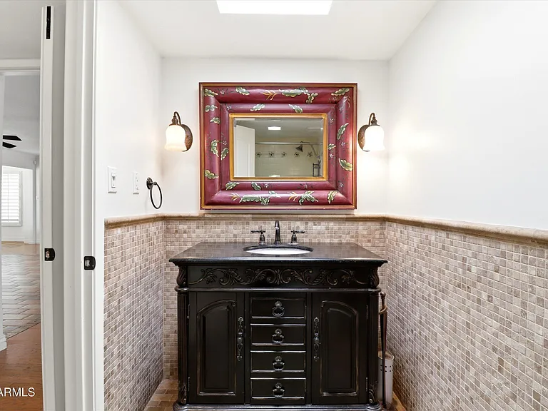 6830 E Wethersfield Rd — Photo 19