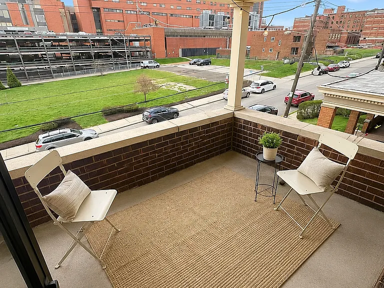 371 Gross St — Photo 10
