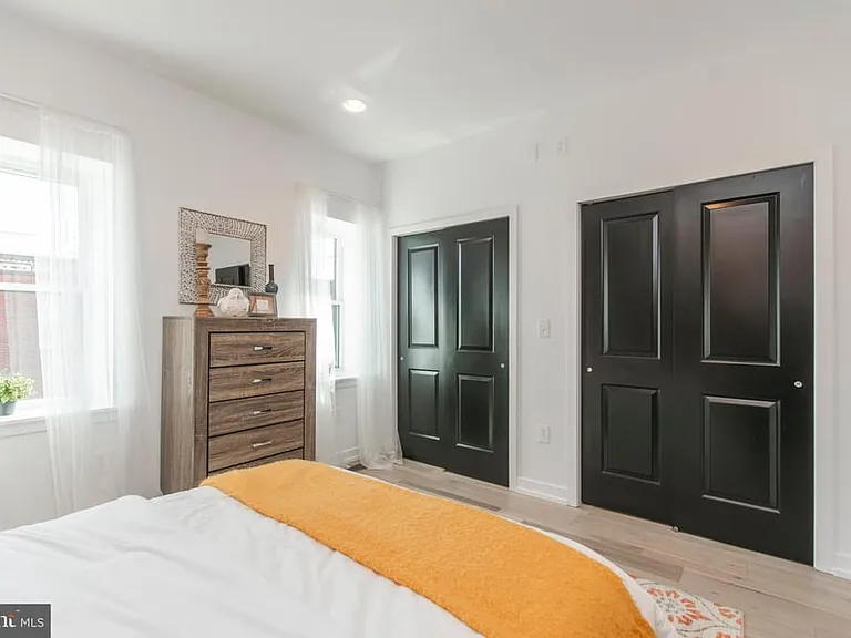 1319 McKean St — Photo 23