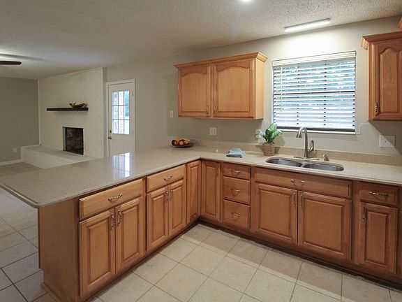 Ample kitchen storage.