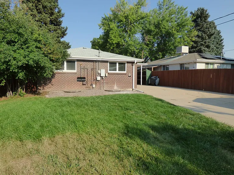 1543 S Hudson St — Photo 29