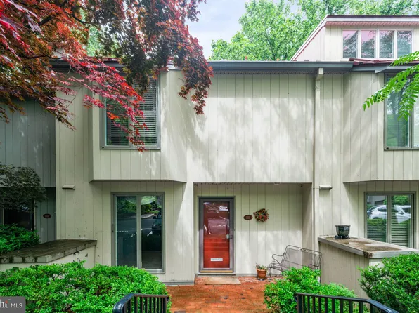 111 The Mews, Haddonfield, NJ 08033