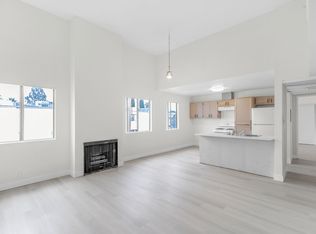 8831 Van Nuys Blvd APT 203, Panorama City, CA 91402