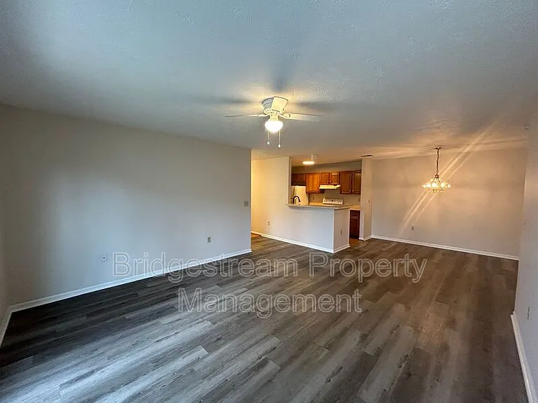 6615 Hedington Sq #2 — Photo 3