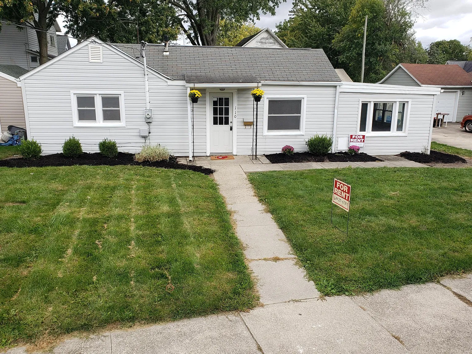 110 Chestnut St photo 1