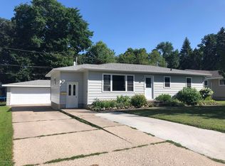 1011 Oak Grove Ave, Detroit Lakes, MN 56501