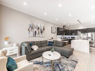 1537 Revere Ave #A, San Francisco, CA 94124