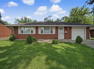 325 Windsor Ct, Dayton, OH 45449