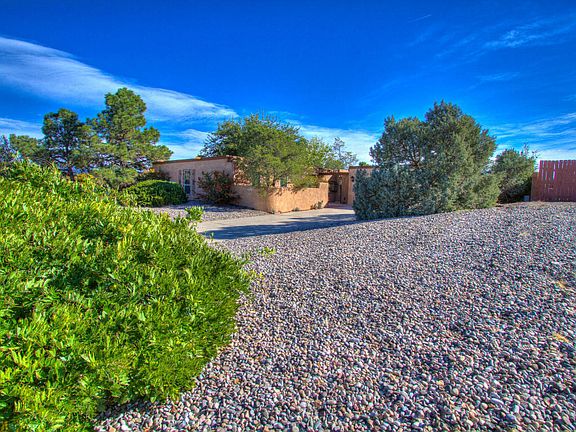 4th image of 5220 Ironwood Dr NW
