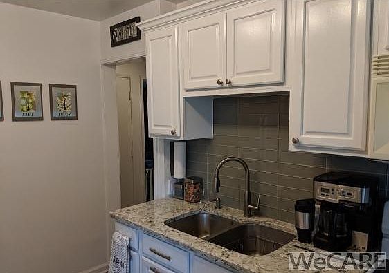 3rd image of 633 Blaine Ave