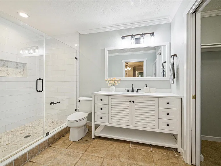 3613 Lazy Spring Dr — Photo 9