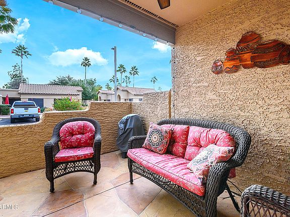 4th image of 14300 W BELL Road #420