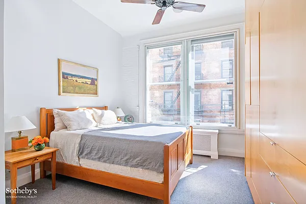 Sold by Sotheby's International Realty | media 5