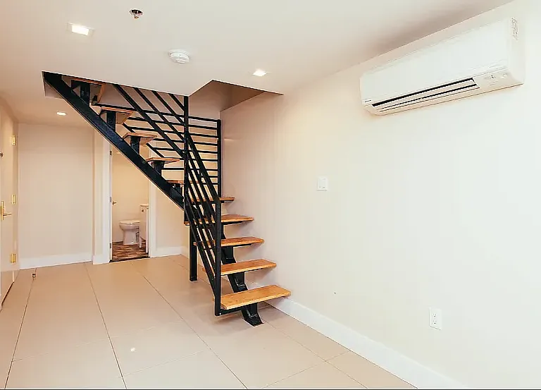 198 Johnson Ave #1A — Photo 8