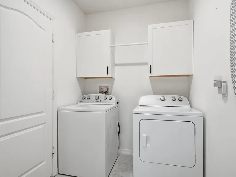 2220 SE Lucaya St — Photo 22